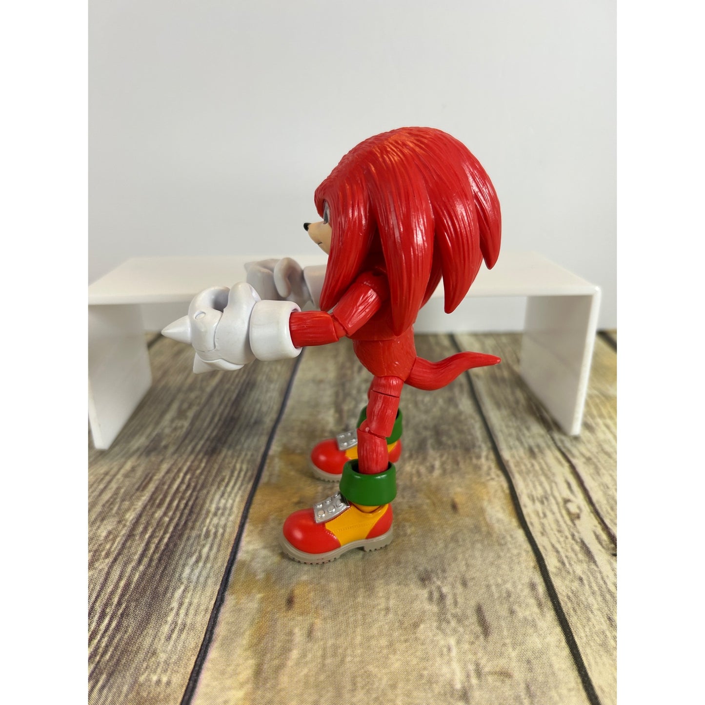 Jakks Pacific Knuckles Red Sonic The Hedgehog 4.5" Poseable Action Figure