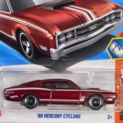 Hot Wheels 69 Mercury Cyclone Die-Cast Car 165/250 Muscle Mania Series