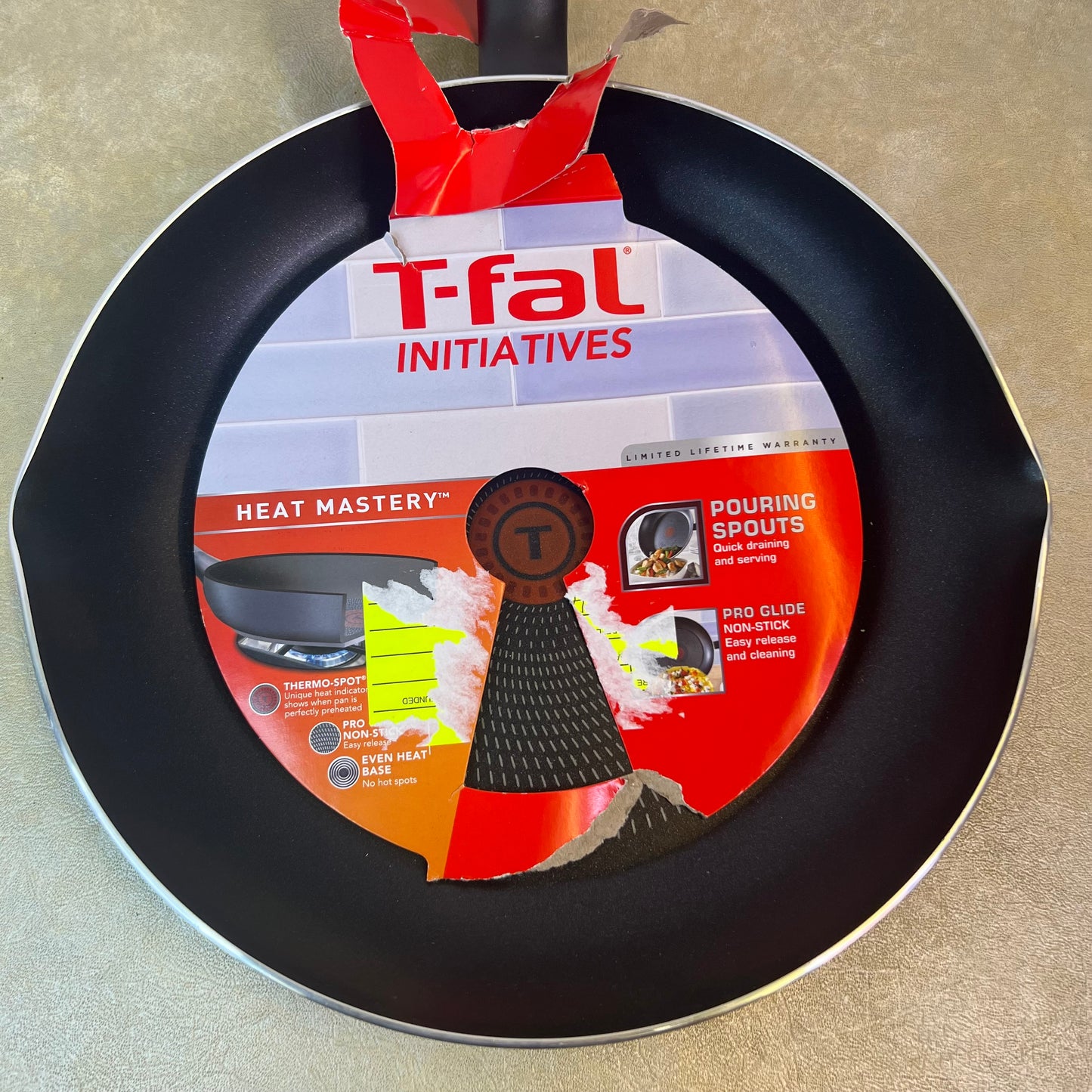 New T-fal Initiatives Heat Mastery Skillet Cooking Pan 12 inch