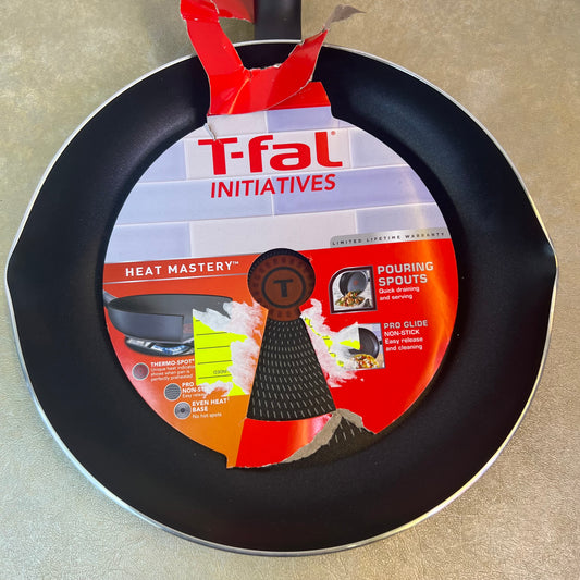 New T-fal Initiatives Heat Mastery Skillet Cooking Pan 12 inch