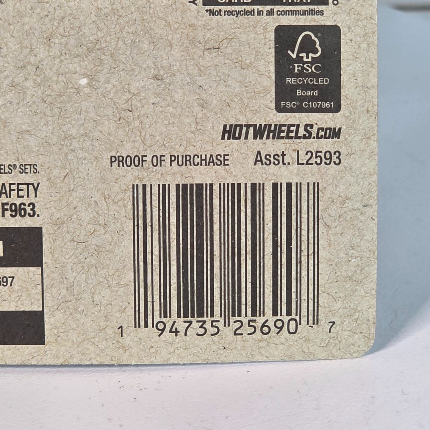 Hot Wheels Porsche 911 Carrera Clip Red Collectors Edition 187/250