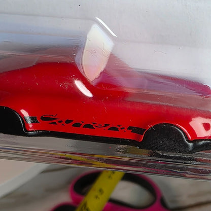 Hot Wheels Porsche 911 Carrera Clip Red Collectors Edition 187/250