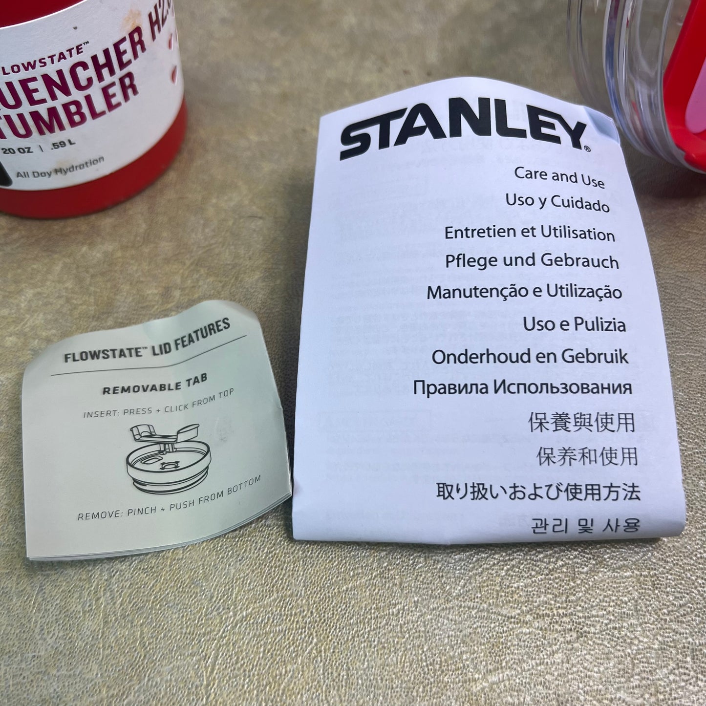 New Stanley ❤️ Valentine's Day 20OZ Flowstate Tumbler  'Ruby Hearts' - NEW Limited