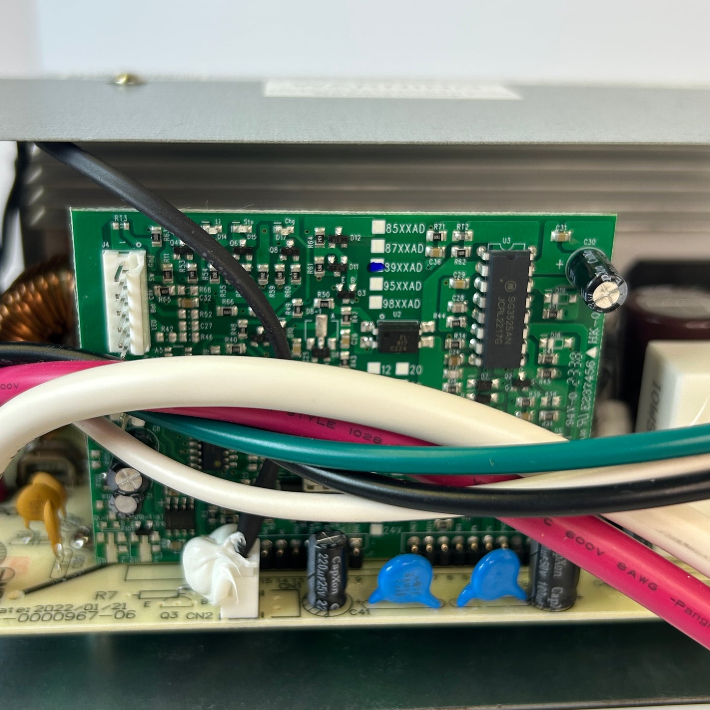 NIOB New WFCO WF-8955-AD-MBA Main Board Assembly for WF-8900-AD Series Power Center 55 Amp Black