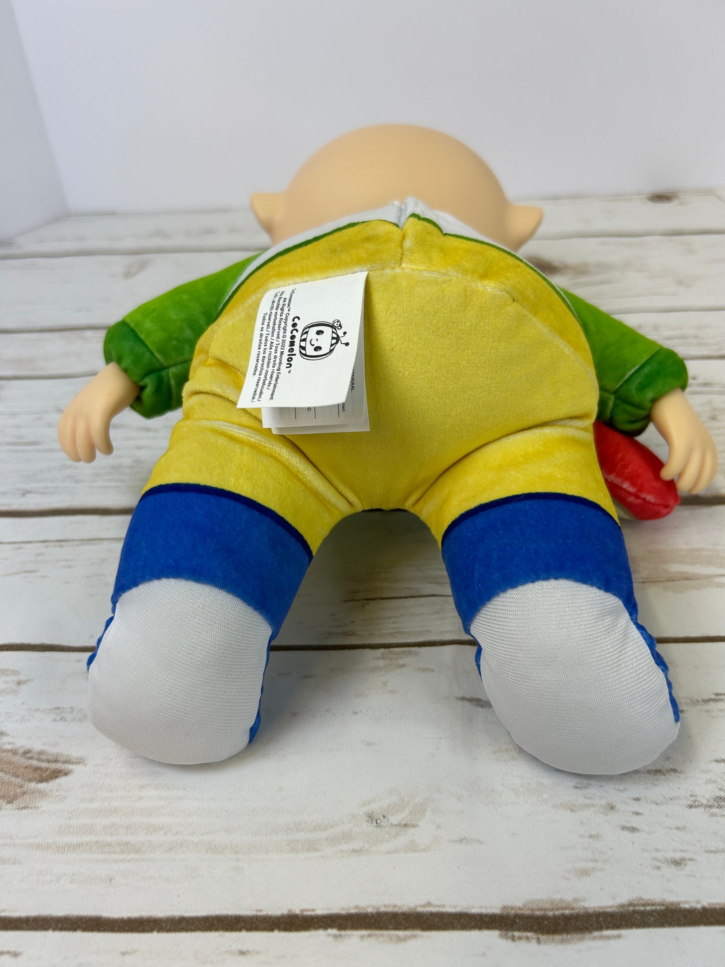 CoComelon Snack Time JJ Plush Doll Apple Sings “Yes Yes Vegetables” Song Phrases