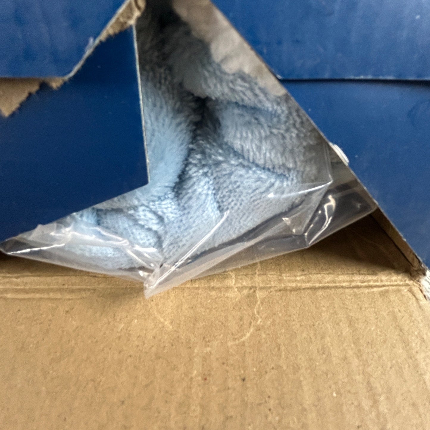 Bedsure Wearable Blanket Sherpa Fleece Blue