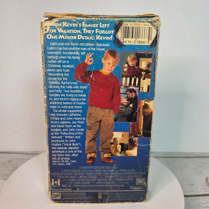 Disneys "George Of The Jungle" & "Monkey Trouble" "Agent Cody Banks" "Home Alone" & "Kindergarten Cop" VHS Lot