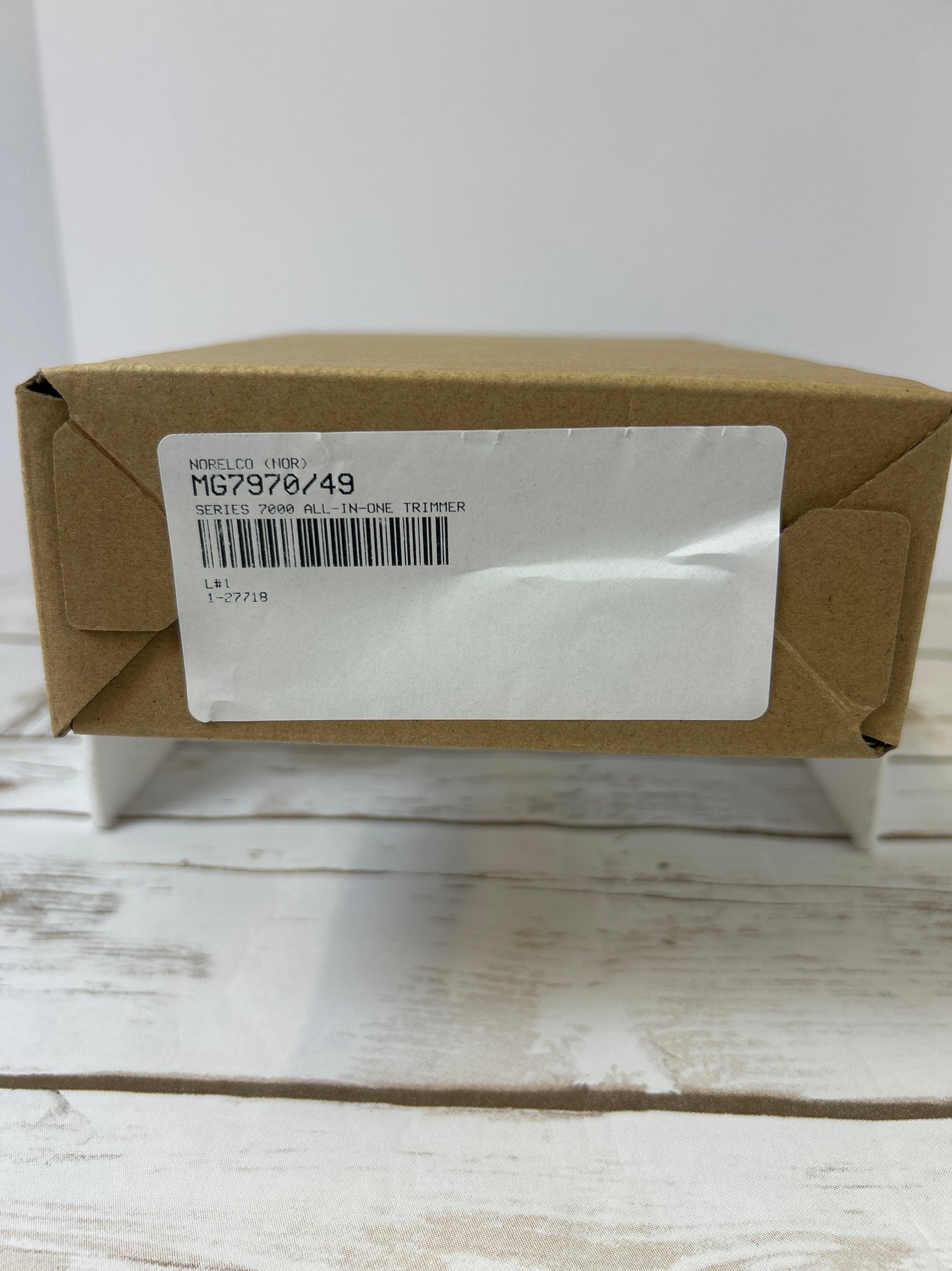 NIB New Philips Norelco Multigroomer All-in-One Trimmer Series 7000, 23 Piece Mens Grooming Kit, Trimmer for Beard, Head, Body, and Face, NO Blade Oil Needed, MG7750/49