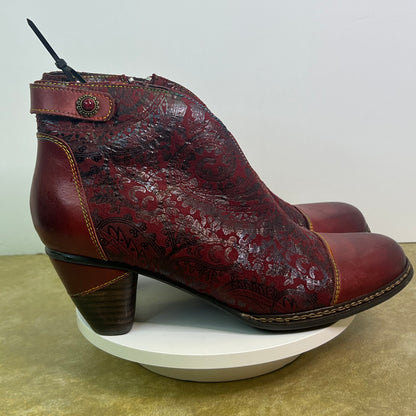 New L'Artiste Women’s Red Calming Bootie Size EU 41 US 9.5