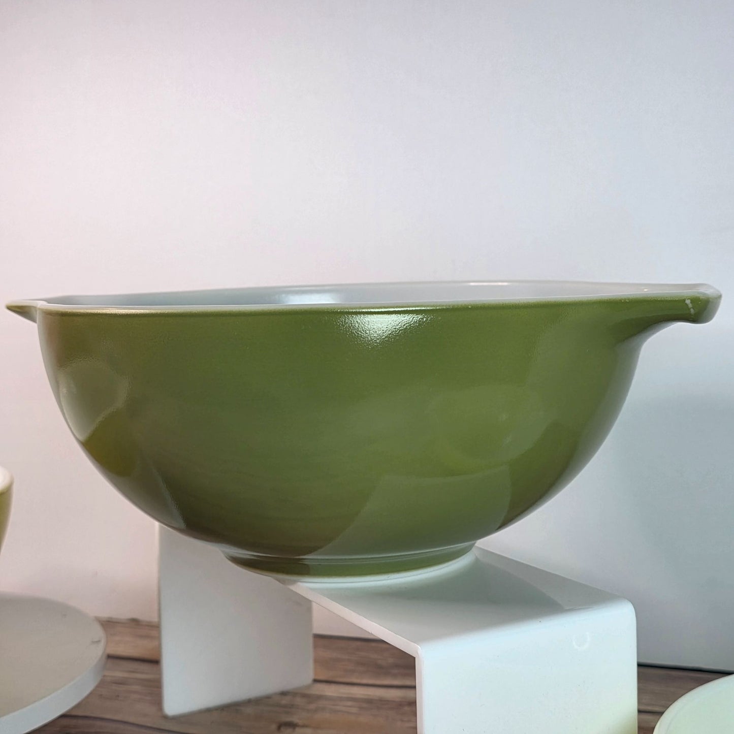 Pyrex Verde Green Cinderella Nesting Glass Bowls Set Of 3