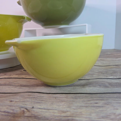 Pyrex Verde Green Cinderella Nesting Glass Bowls Set Of 3