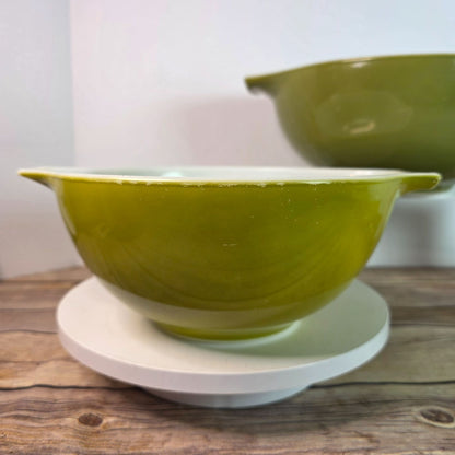 Pyrex Verde Green Cinderella Nesting Glass Bowls Set Of 3