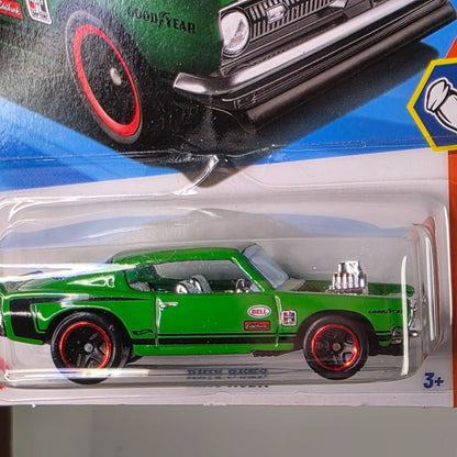 Hot Wheels King Kuda Muscle Mania 6/10 Die-Cast Car