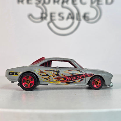 Vintage Hot Wheels Vairy 8 2002 Gray W/ Red Flames Loose Die-Cast Car #11 First Editions