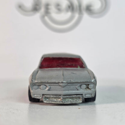 Vintage Hot Wheels Vairy 8 2002 Gray W/ Red Flames Loose Die-Cast Car #11 First Editions