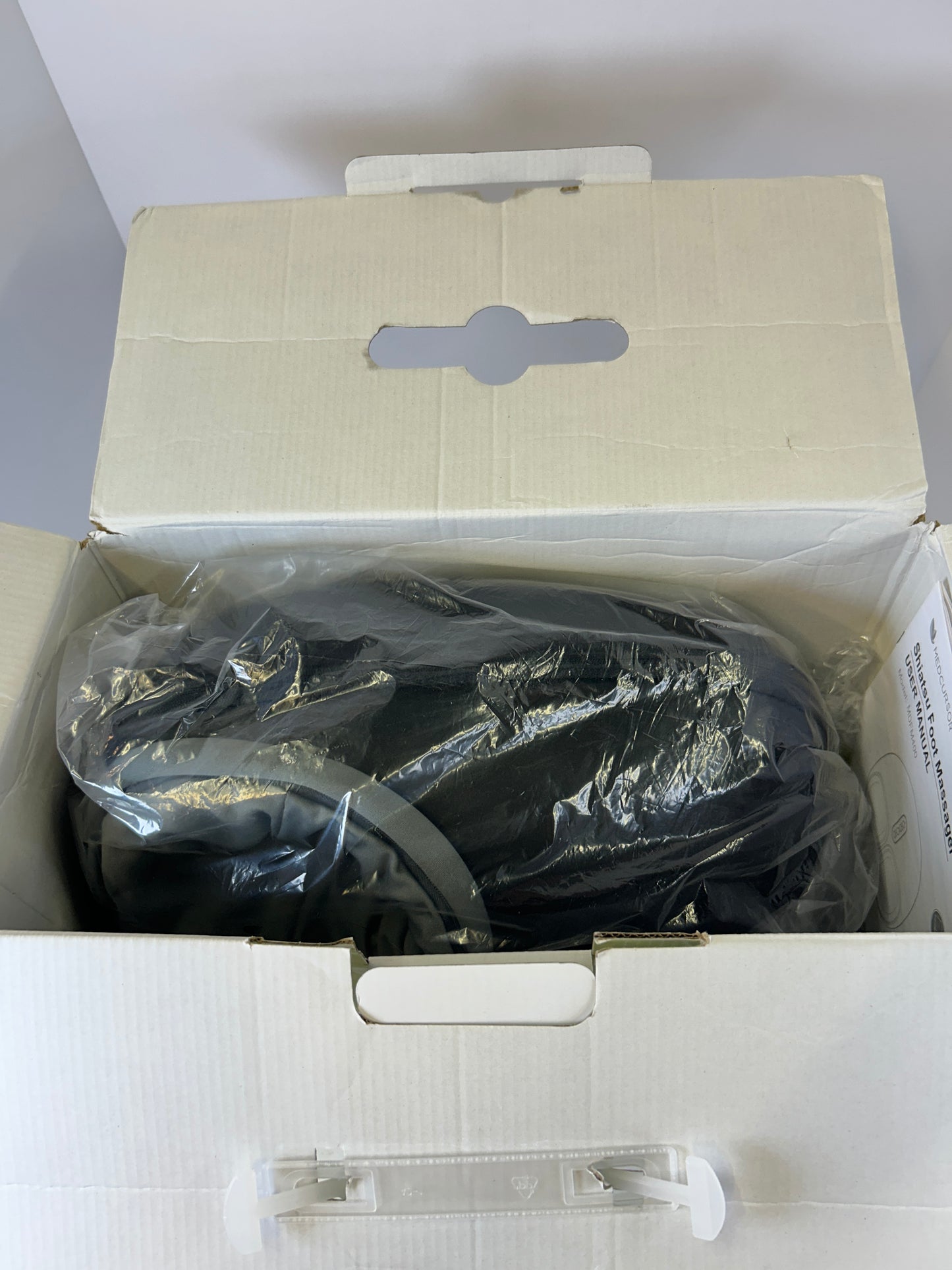 NIOB New MEDCURSOR Shiatsu Foot Massager w/Heat MDFM400 Spa Relaxation