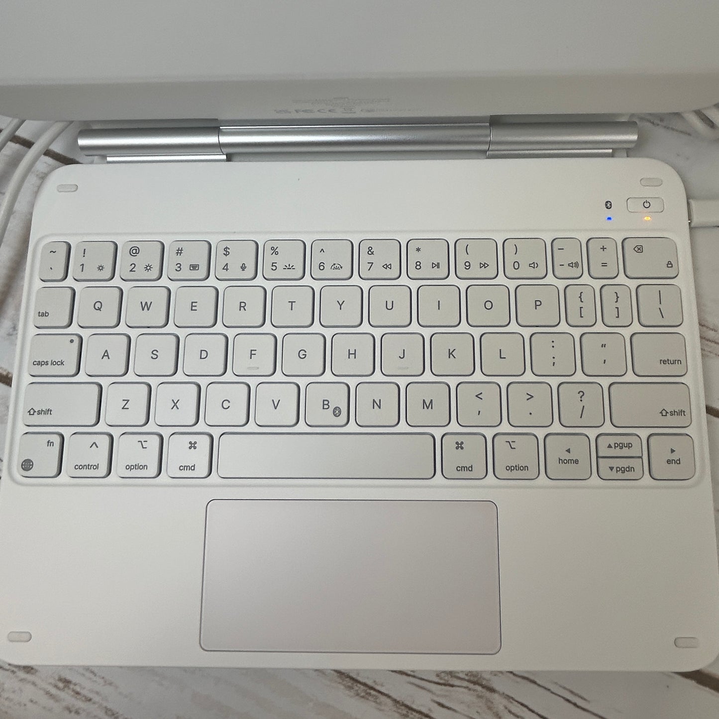 New ESR iPad Pro 11 Inch Case with Keyboard (M4, 2024), iPad Pro 11(5th Gen) Keyboard Case with Easy-Set Magnetic Stand, Portrait/Landscape Modes, Removable Protective Case, Rebound 360 Series, White