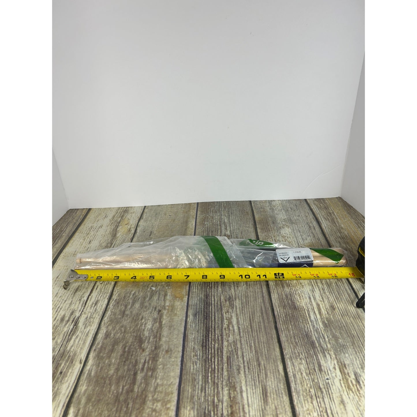 Vater 8A Wood Drumsticks 16" Length 0.555" Diameter