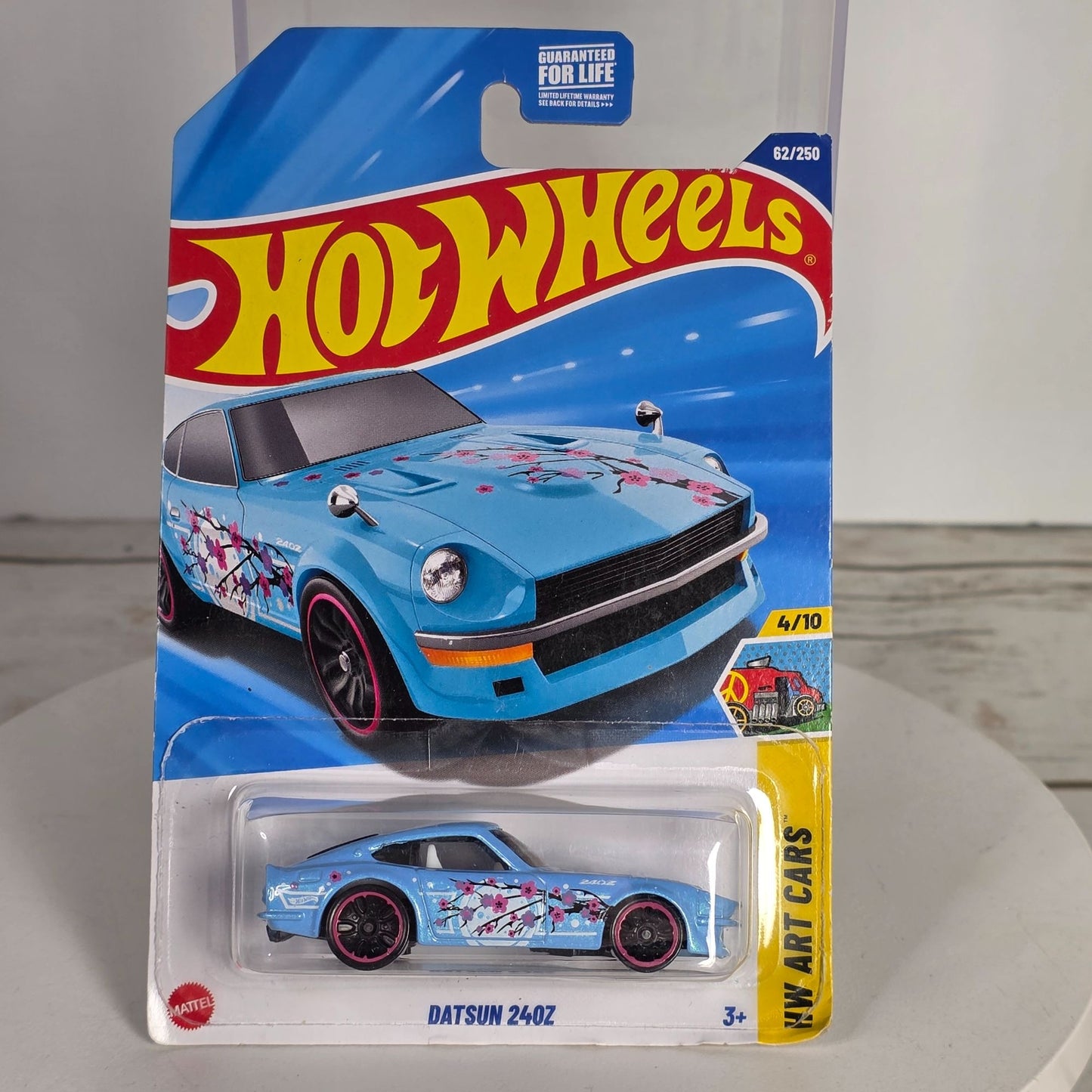 Hot Wheels Datsun 240Z Blue New Art Cars 62/250 Limited Edition Die-Cast Model
