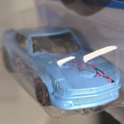 Hot Wheels Datsun 240Z Blue New Art Cars 62/250 Limited Edition Die-Cast Model