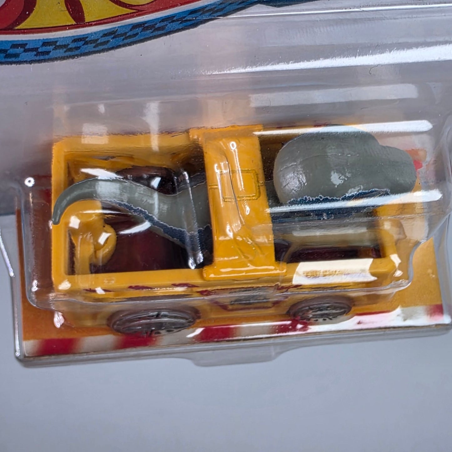 2024 Hot Wheels Racer Verse Jurassic World Velociraptor