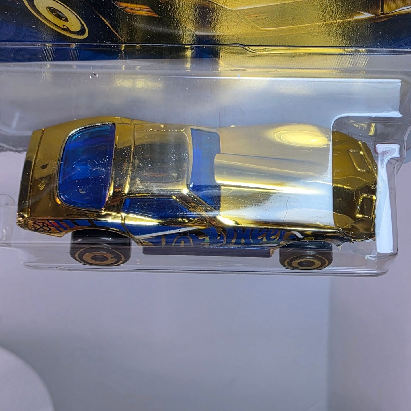 Corvette Stingray * CHASE * 2025 Hot Wheels 58th Anniversary Blue & Gold Chrome