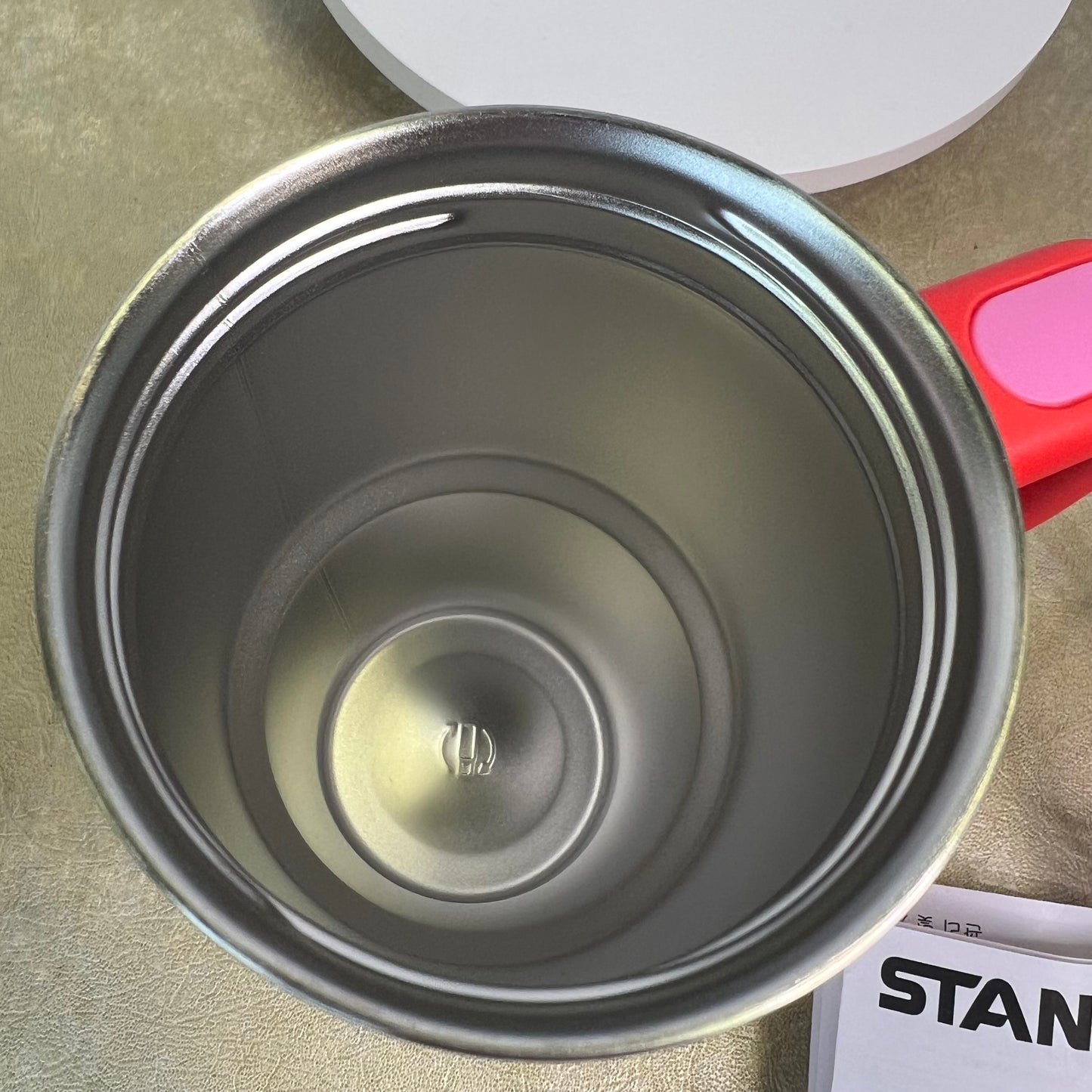 New Stanley ❤️ Valentine's Day 20OZ Flowstate Tumbler  'Ruby Hearts' - NEW Limited