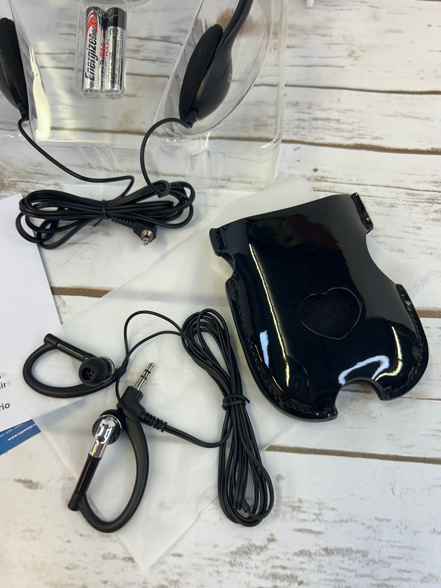 SuperEar Personal Sound Amplifier, Pocket Sound Amplifier, Headphones Plus SE7500