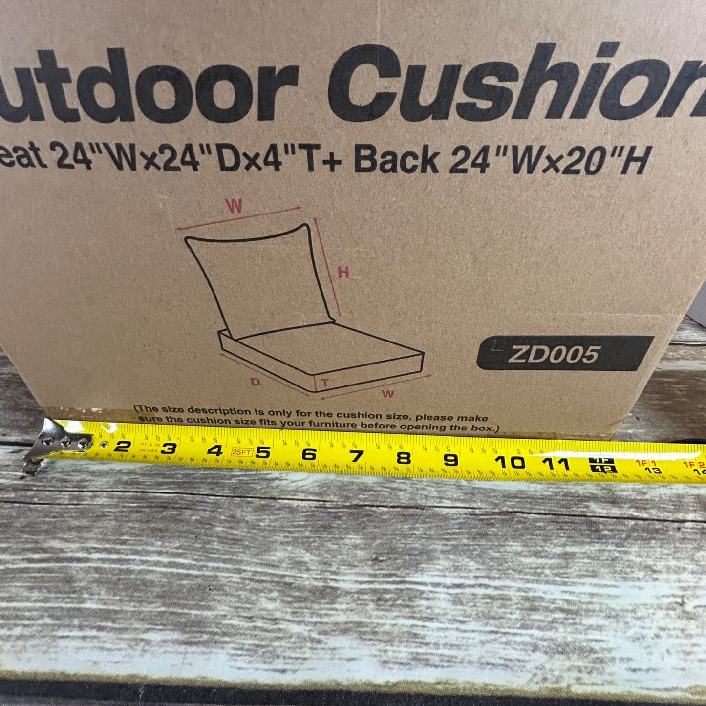 Favoyard Outdoor Cushion 24"W X 24"D X 4"T Seat & 24"W X 20"H Back ZD005 New Open Box