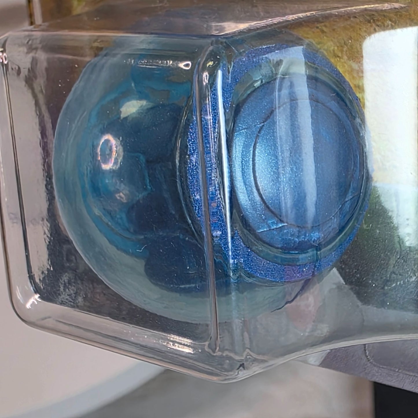 2025 Matchbox Jurassic World Rebirth Gyrosphere Toy - Blue & Clear For Kids 3+ - JGL59