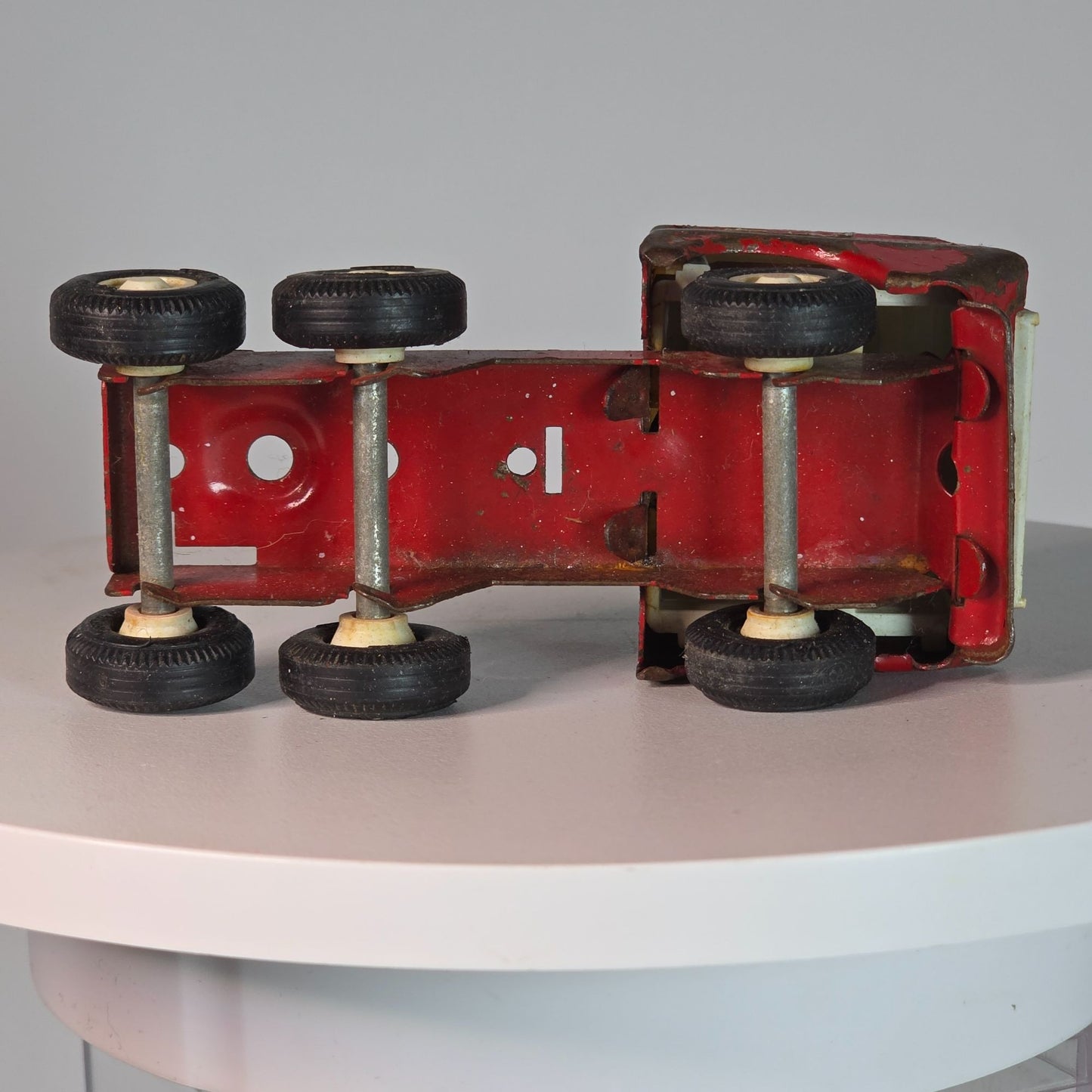 Vintage Tonka Metal Semi Truck Toy Red Rusted Patina Collectible 6 Wheels