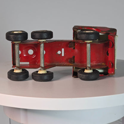 Vintage Tonka Metal Semi Truck Toy Red Rusted Patina Collectible 6 Wheels