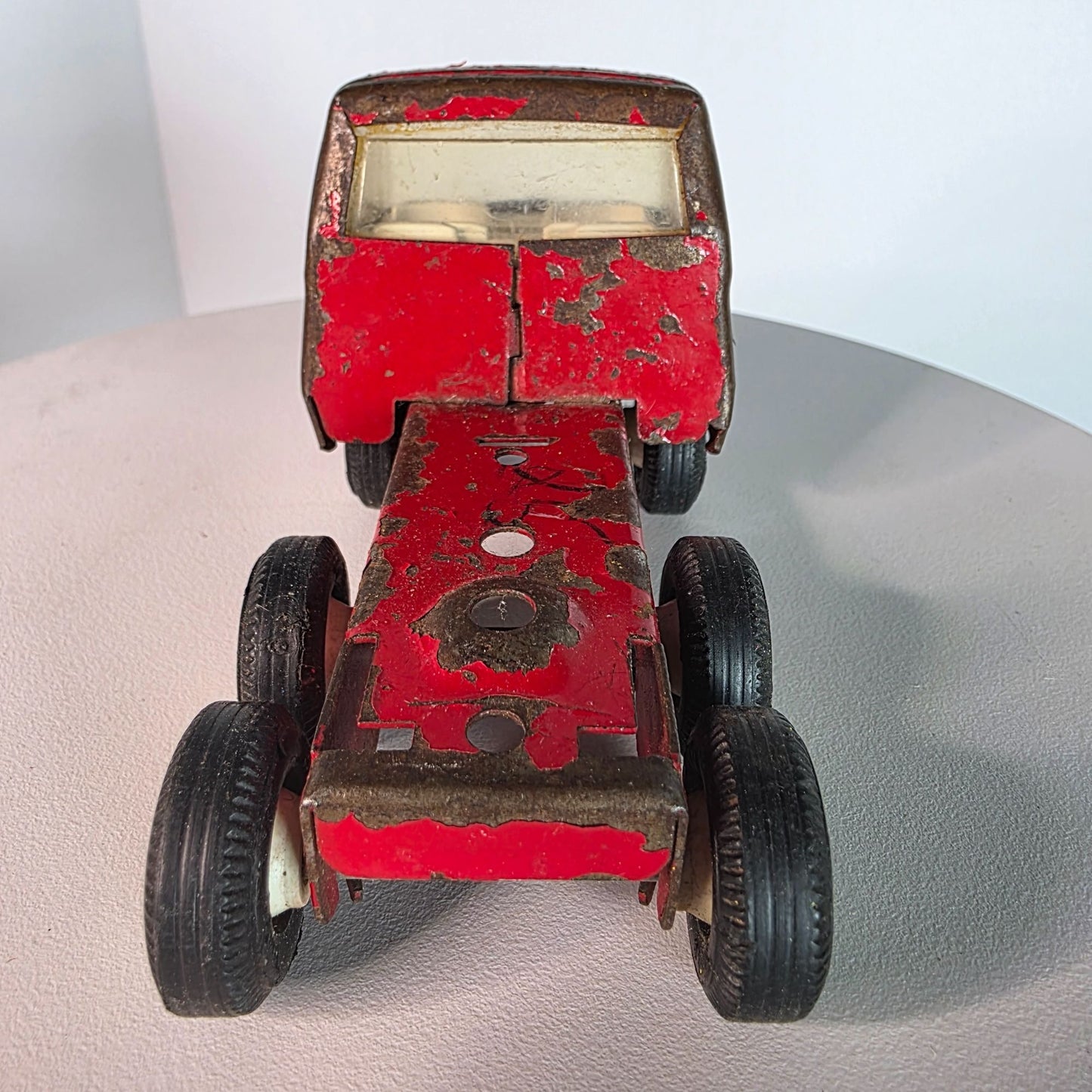 Vintage Tonka Metal Semi Truck Toy Red Rusted Patina Collectible 6 Wheels