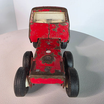 Vintage Tonka Metal Semi Truck Toy Red Rusted Patina Collectible 6 Wheels