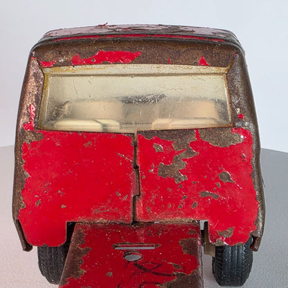 Vintage Tonka Metal Semi Truck Toy Red Rusted Patina Collectible 6 Wheels