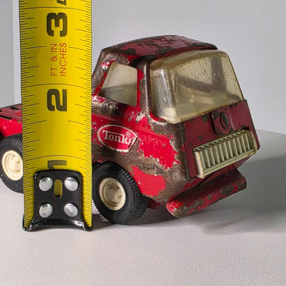 Vintage Tonka Metal Semi Truck Toy Red Rusted Patina Collectible 6 Wheels