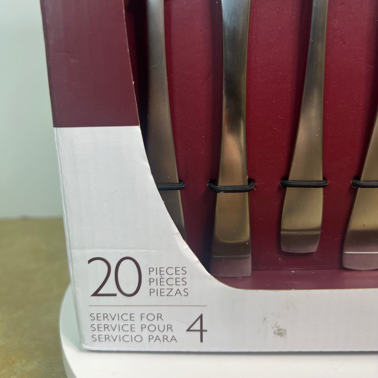 New NIB David Shaw Splendide 20 Piece Stainless Steel Flatware Set Style# 9850504