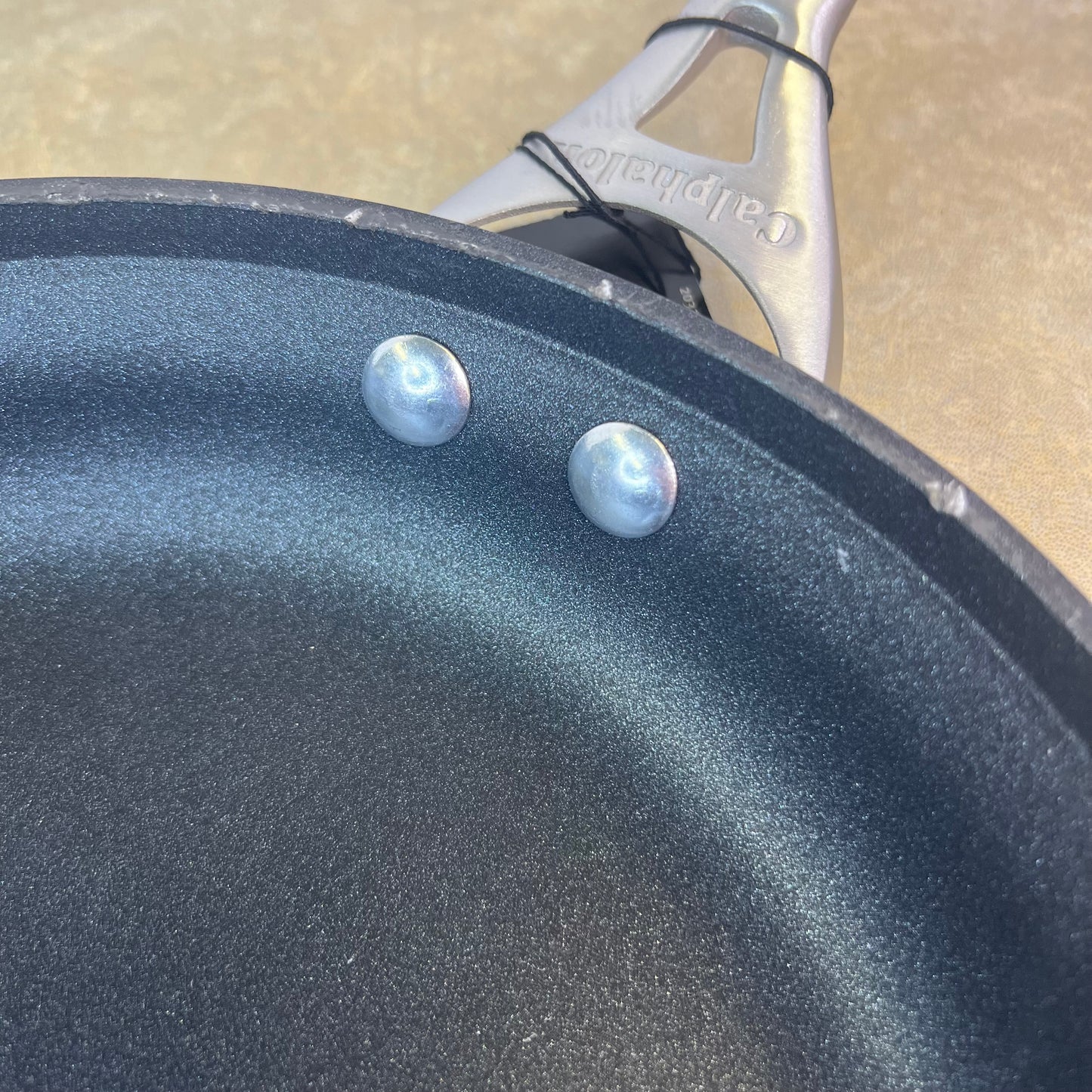 New NWT Calphalon Contemporary Nonstick 10-inch Omelet Pan