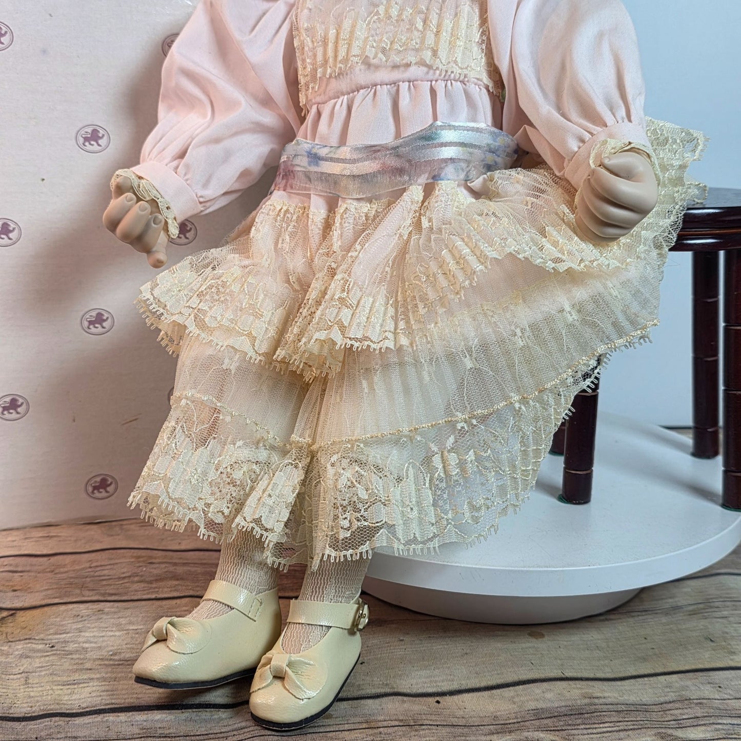 Melissa Victorian Vanity Porcelain Doll By Sandy Freeman With Stand & COA