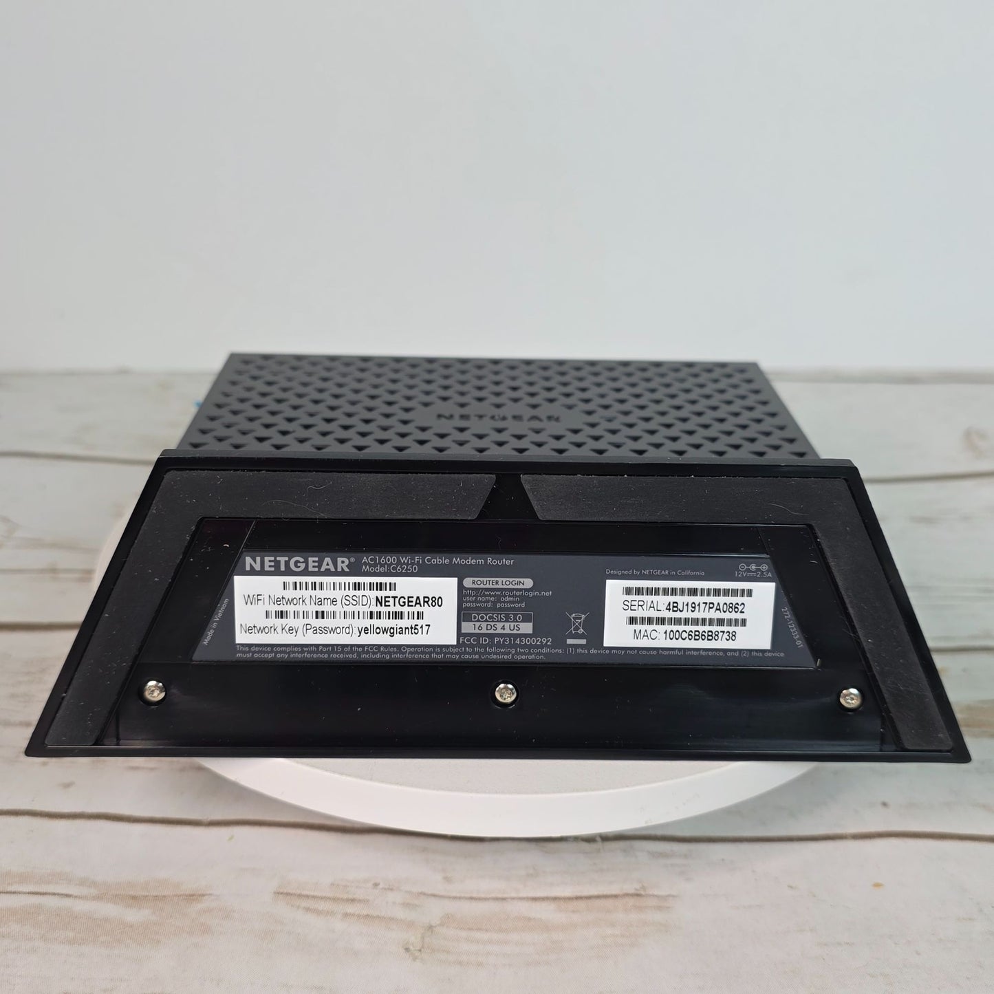 Netgear AC1600 WiFi Cable Modem Router C6250 Dual Band Gigabit - Up To 680 Mbps Speed