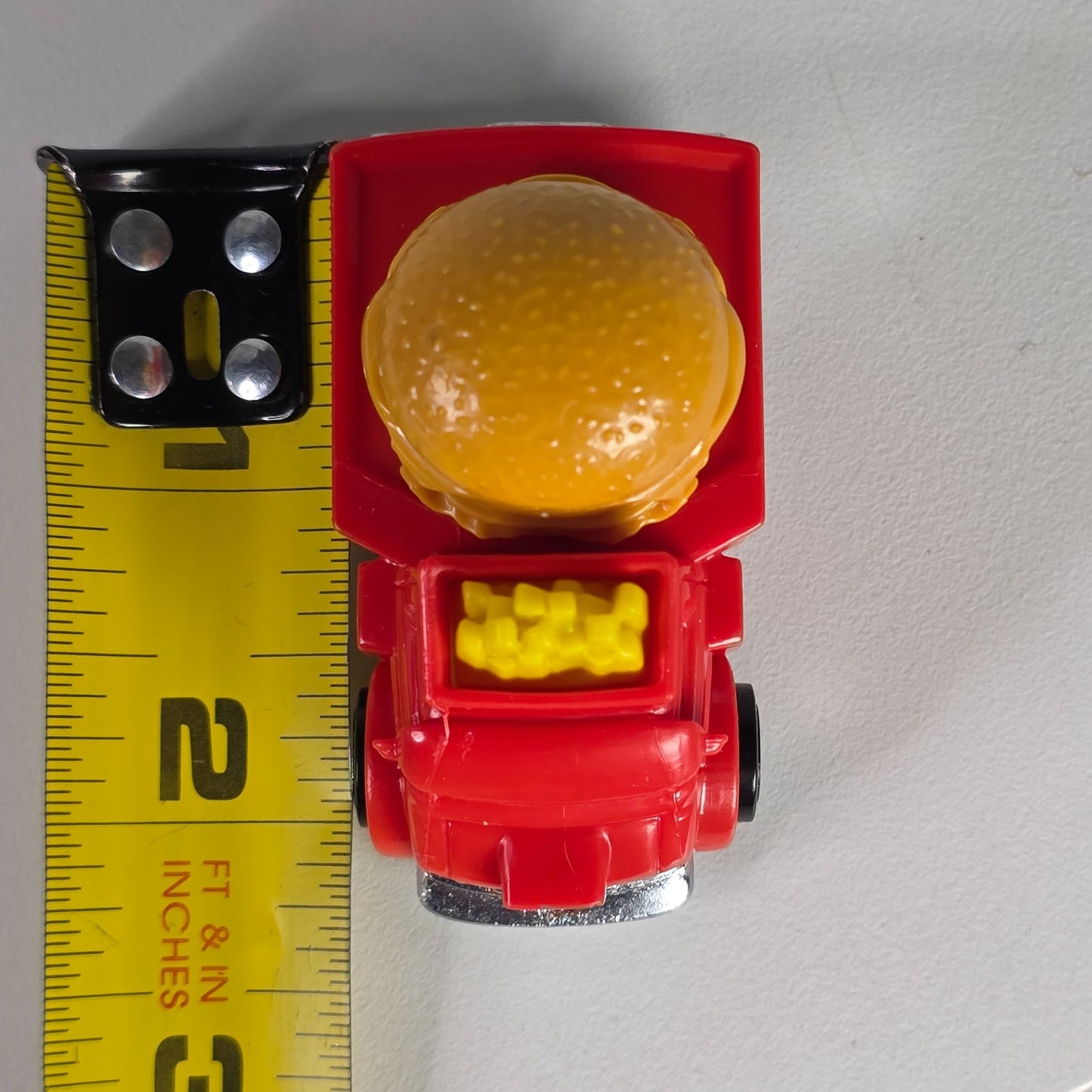 2025 Hot Wheels Buns Of Steel Burger & Fries Truck Die-Cast Collectible Toy Car