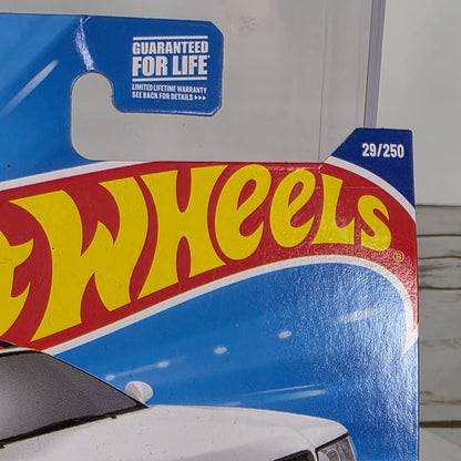 Hot Wheels 94 Audi Avant RS2 Die-Cast Model Car  Limited Edition 29/250  70s Vs 90s Series  Guaranteed For Life