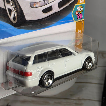 Hot Wheels 94 Audi Avant RS2 Die-Cast Model Car  Limited Edition 29/250  70s Vs 90s Series  Guaranteed For Life