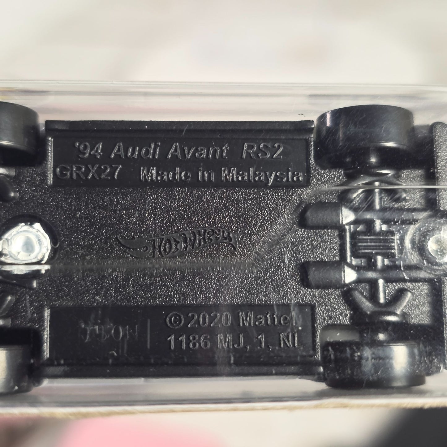 Hot Wheels 94 Audi Avant RS2 Die-Cast Model Car  Limited Edition 29/250  70s Vs 90s Series  Guaranteed For Life