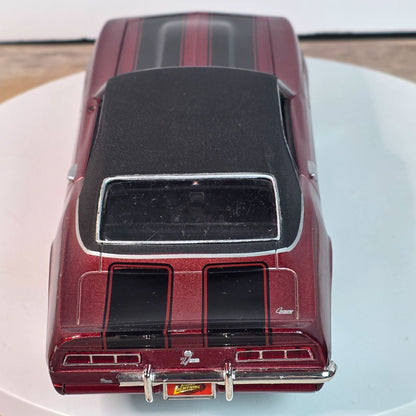Johnny Lightning 1:24 Scale 1969 Chevrolet Camaro Z/28 Diecast Model Red & Black
