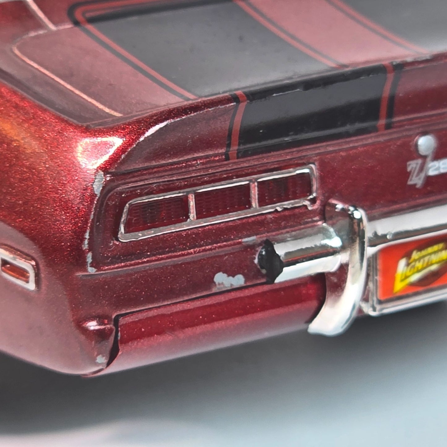 Johnny Lightning 1:24 Scale 1969 Chevrolet Camaro Z/28 Diecast Model Red & Black