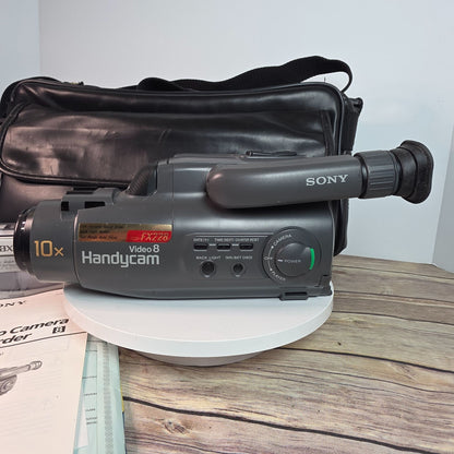 Sony Handycam Video Camera Recorder CCD-FX228 With Case Manual & 2 Maxell Tapes No Battery Untested