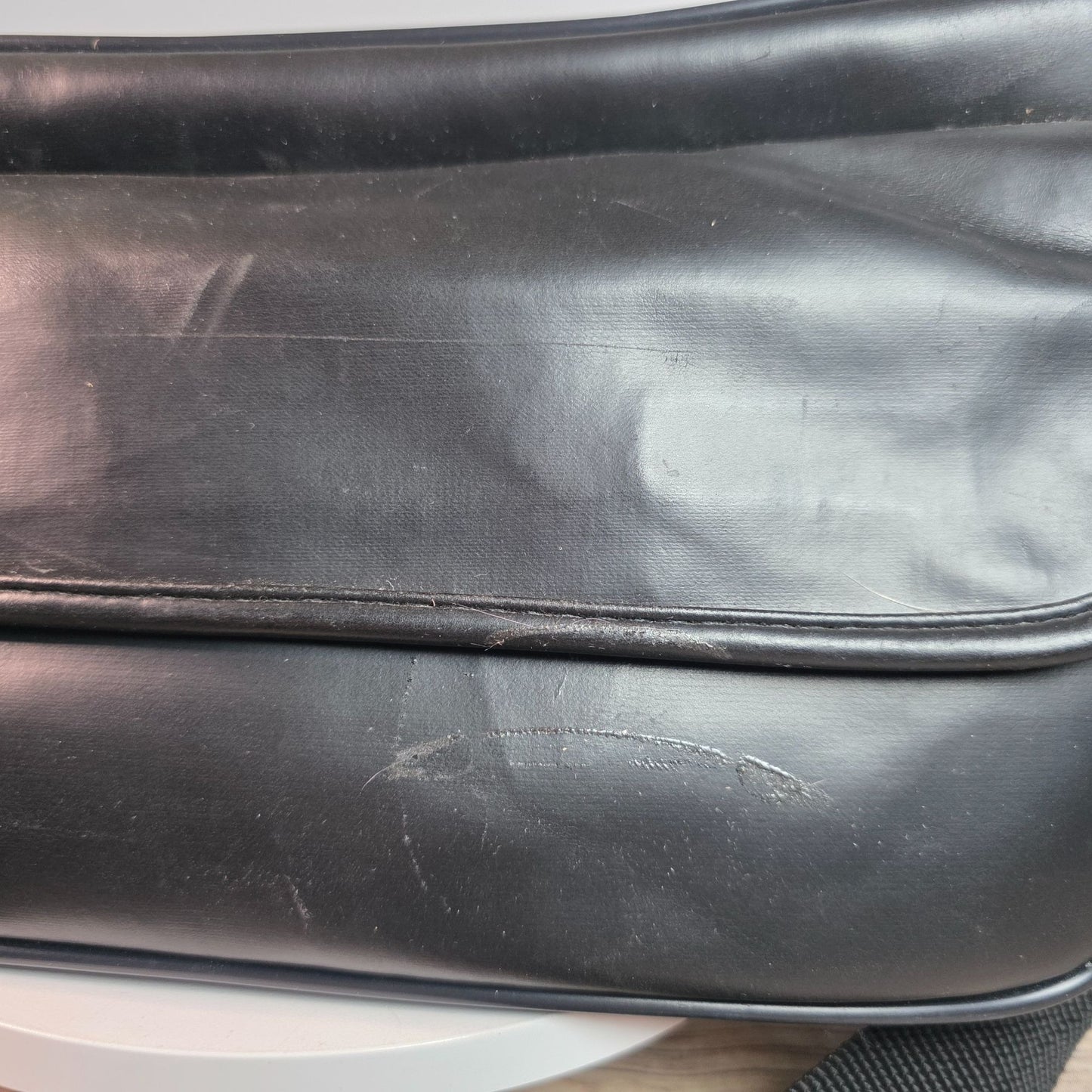 Sony Handycam Video Camera Recorder CCD-FX228 With Case Manual & 2 Maxell Tapes No Battery Untested