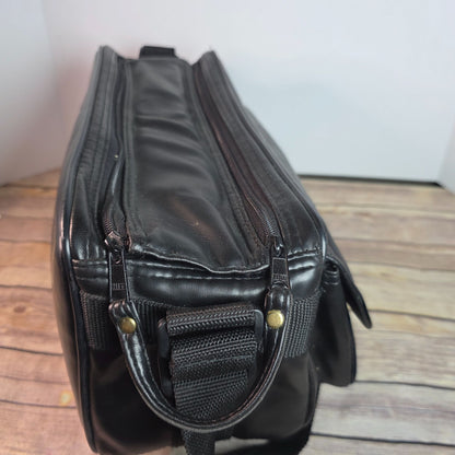 Sony Handycam Video Camera Recorder CCD-FX228 With Case Manual & 2 Maxell Tapes No Battery Untested