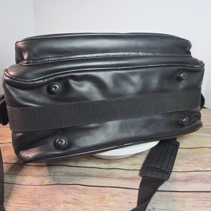 Sony Handycam Video Camera Recorder CCD-FX228 With Case Manual & 2 Maxell Tapes No Battery Untested